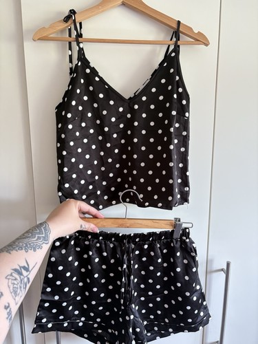 Loungeable satin feel polka - feel,