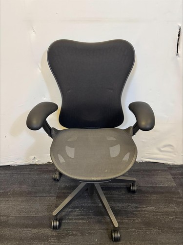 Herman miller mira black - mira,