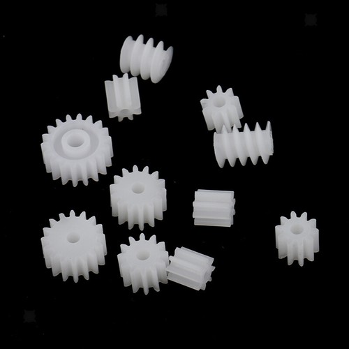 11pcs assorted plastic - 11pcs,