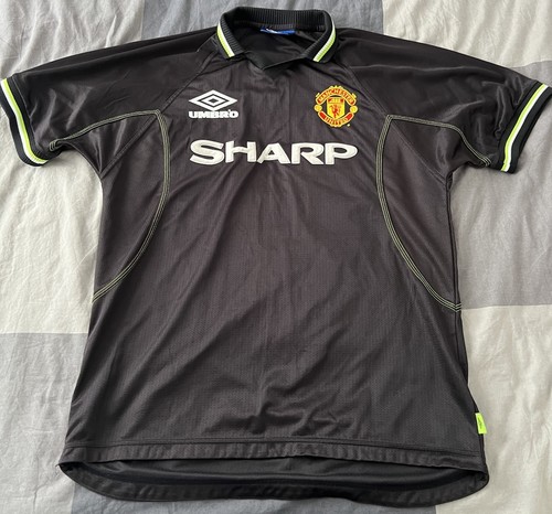 Authentic manchester united - authentic,
