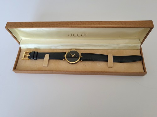 Vintage gucci 2000m quartz - vintage,