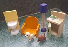 Wooden Dolls House/Doll