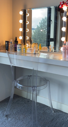 Modern white dressing table - modern,