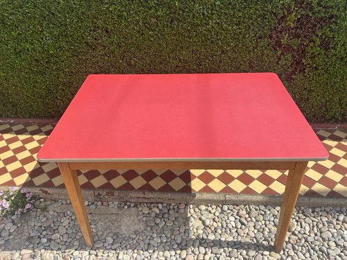Vintage red formica - red,