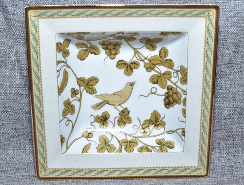 Wedgwood golden bird - wedgwood, square