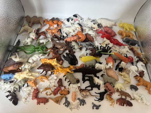 Vintage plastic animals - vintage,