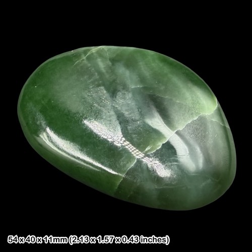 Polished green jade palm stone - palm,