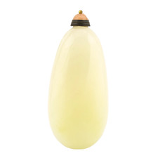 Chinese Snuff Bottles White