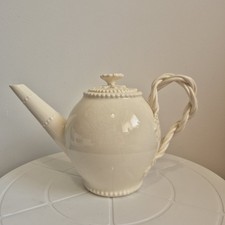 Leedsware Creamware Porcelain