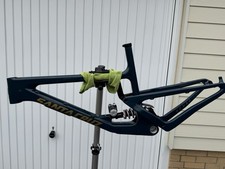Santa Cruz Nomad V4 CC Mountain Bike Frame XL Enduro
