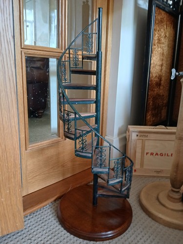Bespoke metal oak miniature - &,