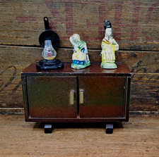 VINTAGE DOLLS' HOUSE - EARLY