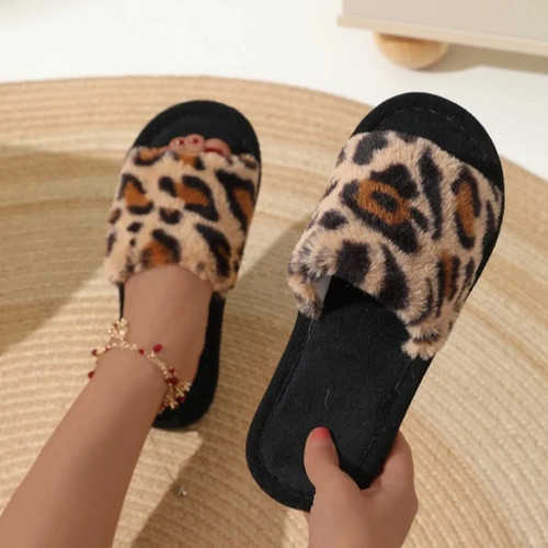 Women plush slippers - women,
