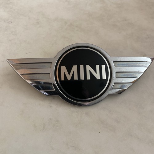 Used mini badge - mini, hatch