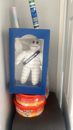 Michelin man bibendum - michelin,
