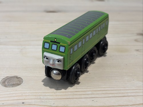 Thomas wooden railway daisy - thomas,