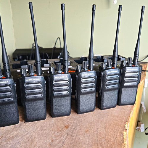 Motorola uhf mototrbo - r5,