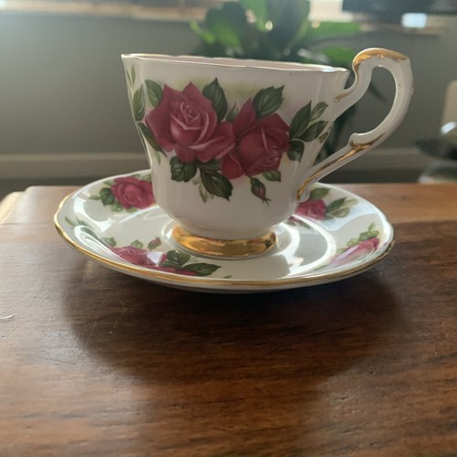 Paragon fine bone china teacup - fine,