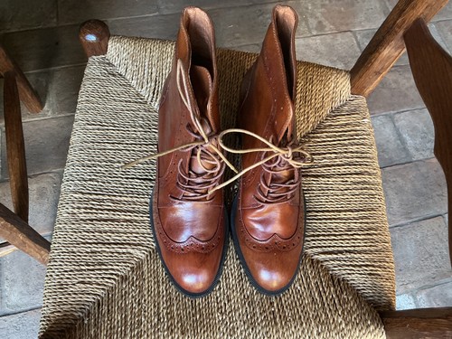 Office brown brogue style - brogue,