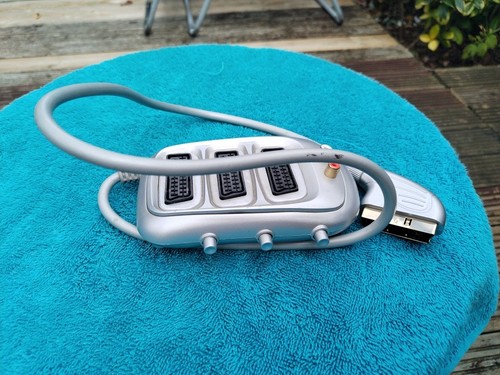 Way switchable scart - switchable,