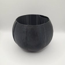 Self Watering Plant Pot Medium Black Indoor Outdoor Planter for Herbs/Plants