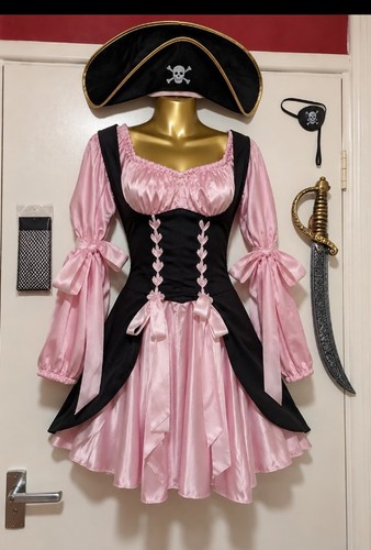 Ladies sexy pirate halloween - sexy,