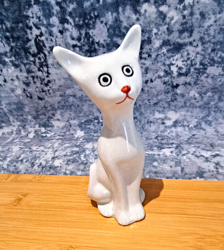 Vintage white ceramic - vintage, cat