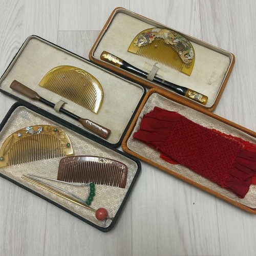 Set vintage japanese comb - set,