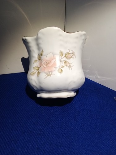 Small floral vintage planter - vintage,