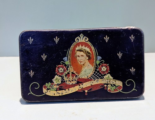 Vintage cadbury queen - vintage,