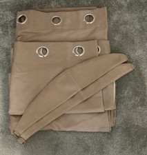 Casa Prima Faux Silk Eyelet Curtains & Tiebacks, 182cm Drop/168 Width,Excellent