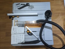 Titan TTB674TAS 1500 W Table