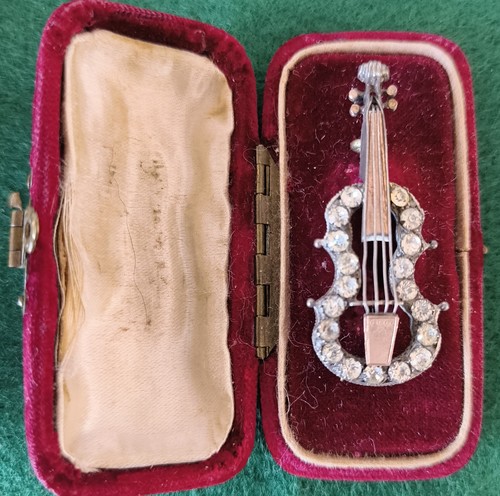 Very pretty antique - , silver
