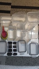 Plastic food storage containers with lids Set