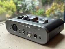 M-AUDIO: FAST TRACK USB Recording Studio Interface