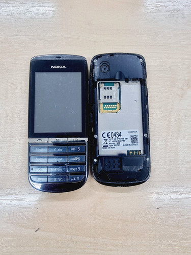 Nokia asha 300 - nokia, graphite
