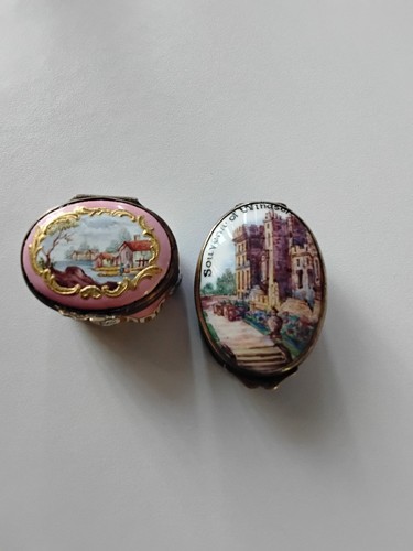 Bilston enamel snuff - bilston, boxes