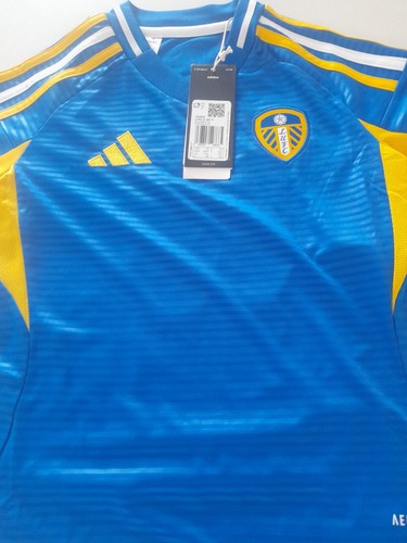 Leeds united football shirt - united,