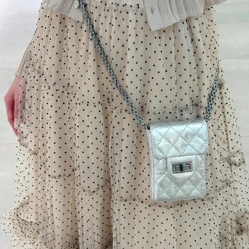 Chanel vintage silver crinkled - chanel,