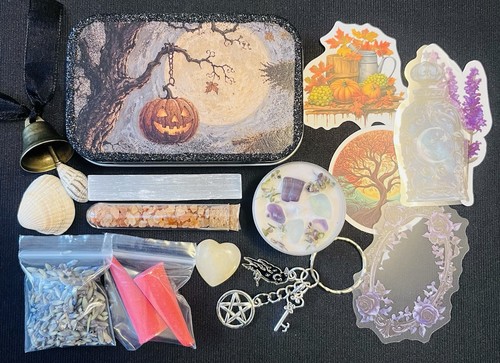 Mini altar travel tin witch - altar,