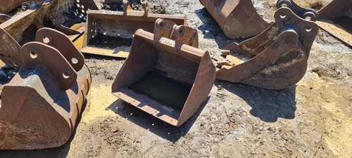 600mm excavator digging - excavator,