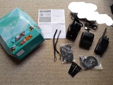 Baofeng Professional Fm Transceiver Set 2 Units, Charging Stands, Cables (2779w)