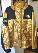 Supreme x The North Face
