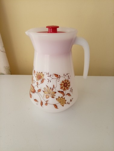 Vintage arcopal milk - vintage, glass