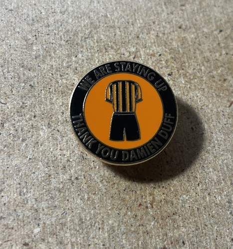 Hull city rare - enamel, football