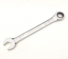 18mm ratcheting ring spanner