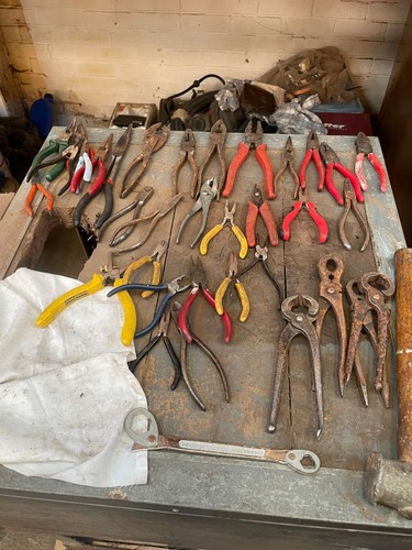 Hand tool job - job, –