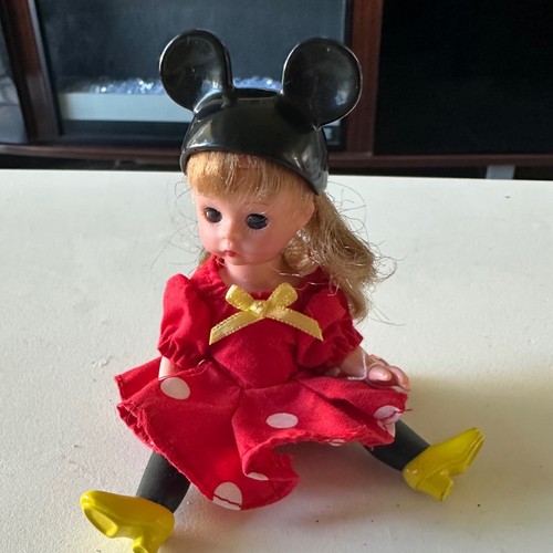 Vintage disney minnie mouse - minnie,