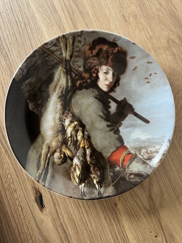 Porcelain wall plate - wall,