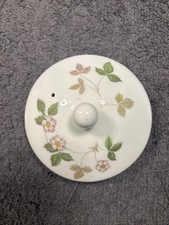 Wedgwood Wild Strawberry 2